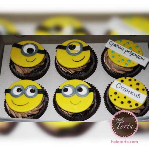 Minions Cup cakes