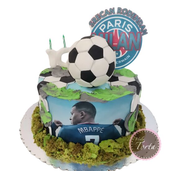 dt2102-Torta fudbaler Mbappe